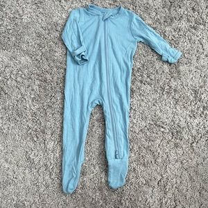 Kyte baby zippered footie in STREAM